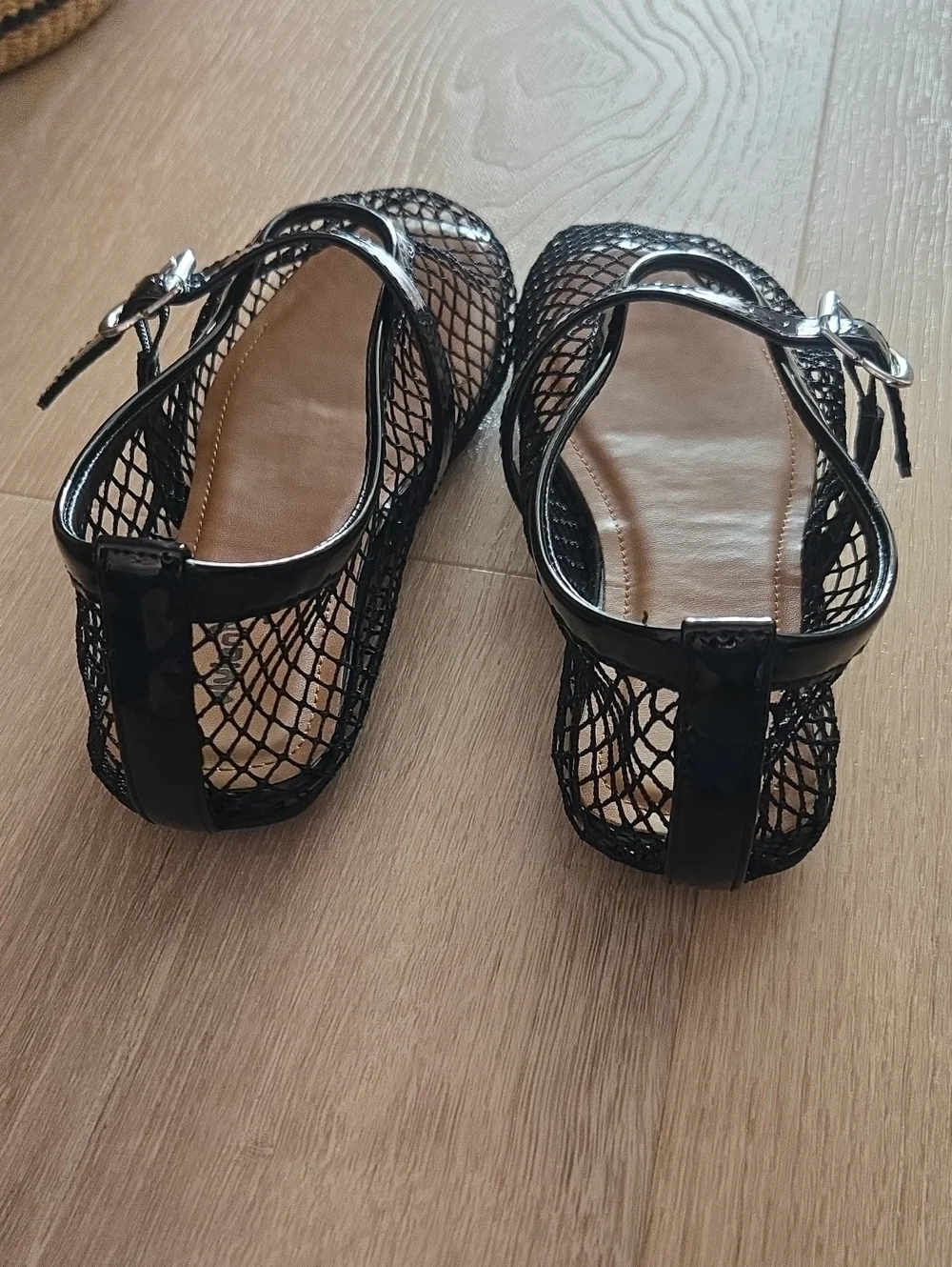 Vivianly stylish flats